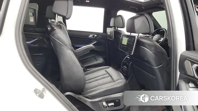 BMW X7 (G07) 2021 Белый из Кореи, фото 3