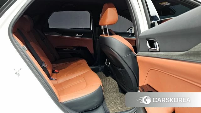 Kia The New K5 3rd generation 2024 Белый из Кореи, фото 3