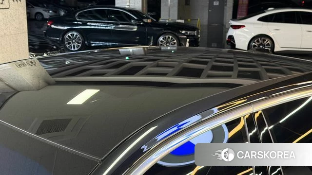 BMW 7 Series (G70) 2024 Черный из Кореи, фото 3