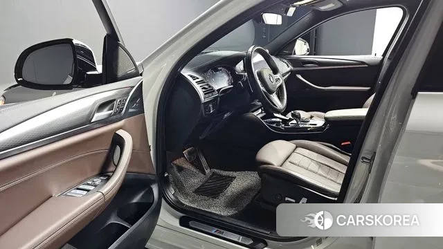 BMW X4 (G02) 2023 Белый из Кореи, фото 3