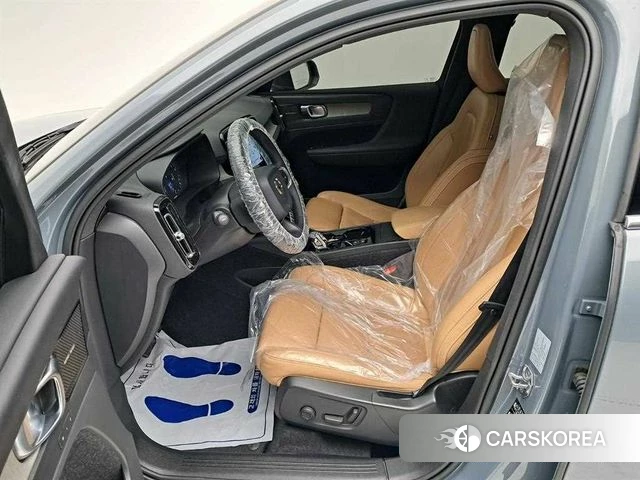 Volvo XC40 2020 Небесно-голубой из Кореи, фото 3