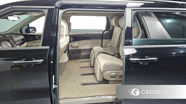 Kia The New Carnival 4th Generation 2024 Черный из Кореи, фото 3