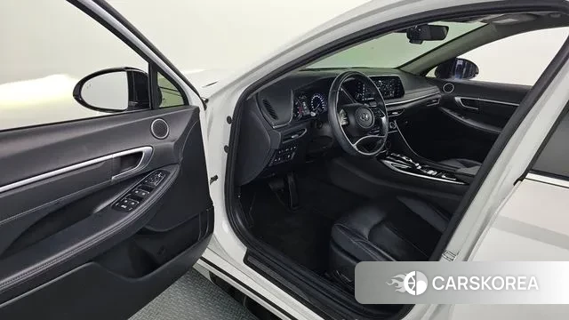 Hyundai Sonata (DN8) 2021 Белый из Кореи, фото 3