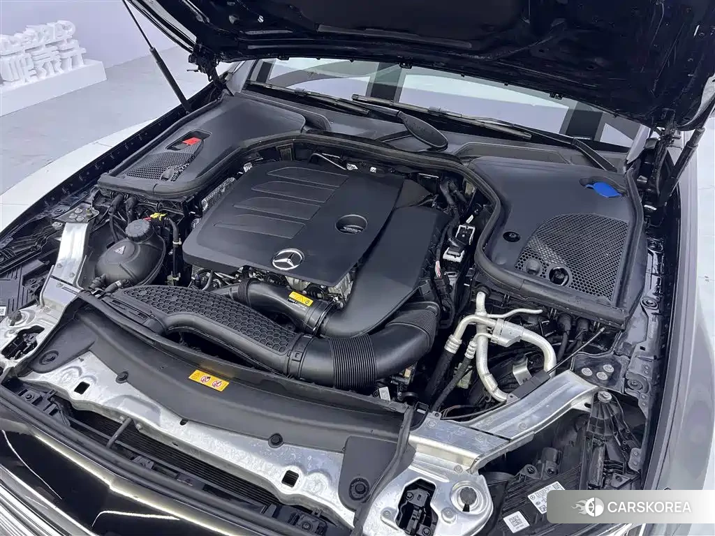 Mercedes-Benz E-Class 2023 Черный из Китая, фото 3