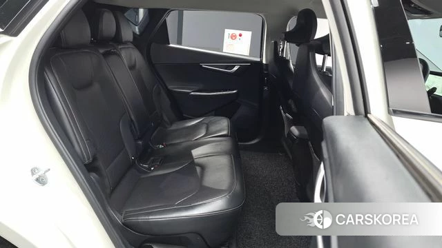 Kia EV6 2022 Жемчужный цвет из Кореи, фото 3
