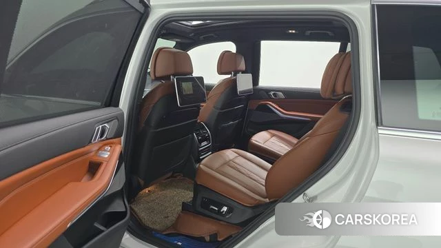 BMW X7 (G07) 2020 Белый из Кореи, фото 3