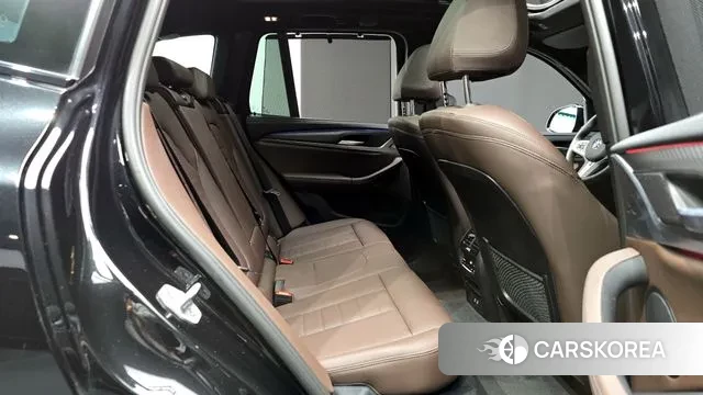 BMW X3 (G01) 2024 Черный из Кореи, фото 3