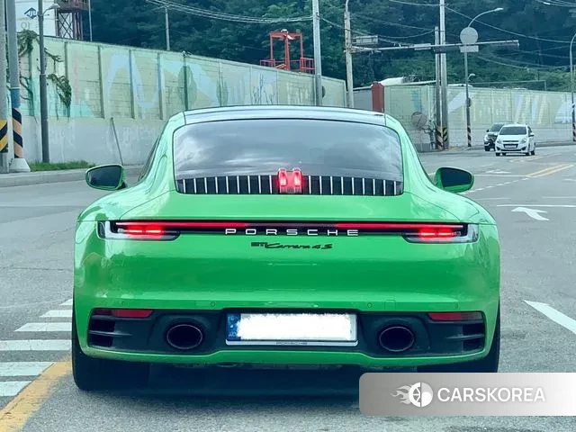 Porsche 911(992) 2020 Зеленый из Кореи, фото 3