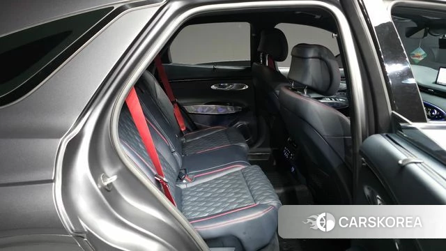 Genesis GV70 2021 Серый из Кореи, фото 3