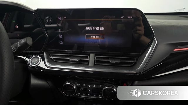 Chevrolet (GM Daewoo) Trax Crossover 2025 Красный из Кореи, фото 3