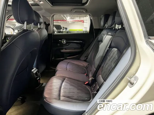 Mini Cooper S Clubman 2022 Жемчужный цвет из Кореи, фото 3