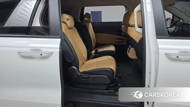 Kia Carnival 4th generation 2022 Белый из Кореи, фото 3