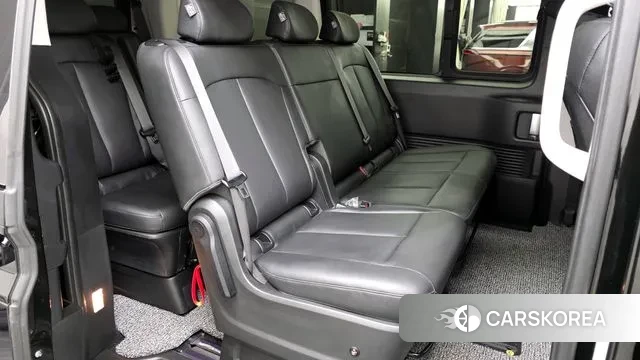 Hyundai Staria 2025 Черный из Кореи, фото 3