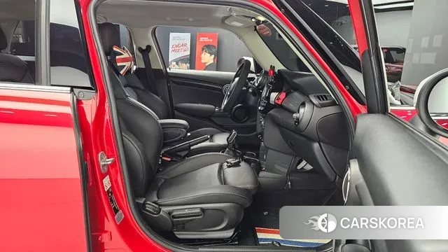 Mini Cooper 2020 Красный из Кореи, фото 3