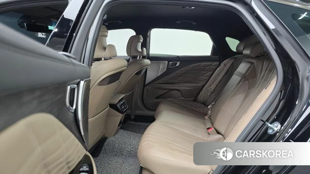 Kia K8 Hybrid 2023 Черный из Кореи, фото 3