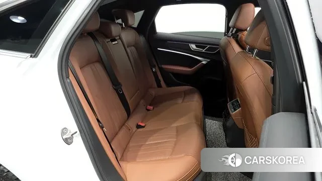 Audi A6 (C8) 2022 Белый из Кореи, фото 3