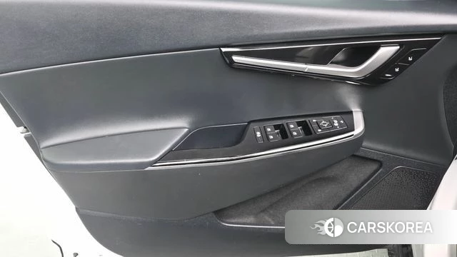 Kia EV6 2022 Белый из Кореи, фото 3