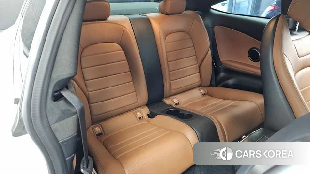 Mercedes-Benz C-Class W205 2020 Белый из Кореи, фото 3