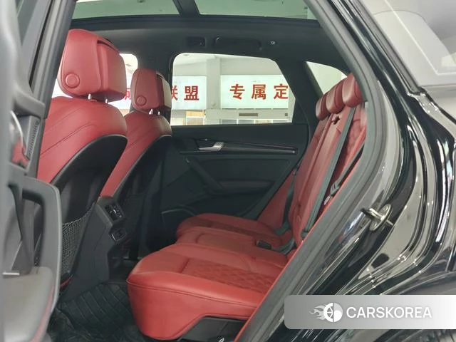Audi SQ5 2023 Черный из Китая, фото 3