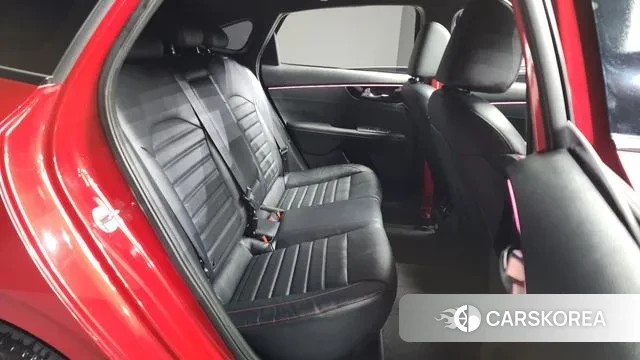 Kia The New K3 2nd generation 2021 Красный из Кореи, фото 3