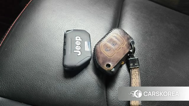 Jeep Gladiator (JT) 2021 Серый из Кореи, фото 3