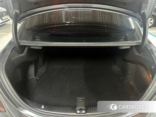 Mercedes-Benz C-Class W205 2019 Серый из Кореи, фото 3