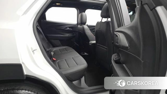 Chevrolet (GM Daewoo) Trailblazer 2022 Белый из Кореи, фото 3