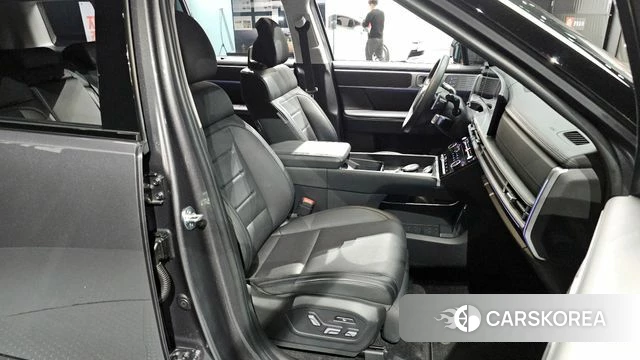Hyundai Santa Fe (MX5) 2024 Серый из Кореи, фото 3