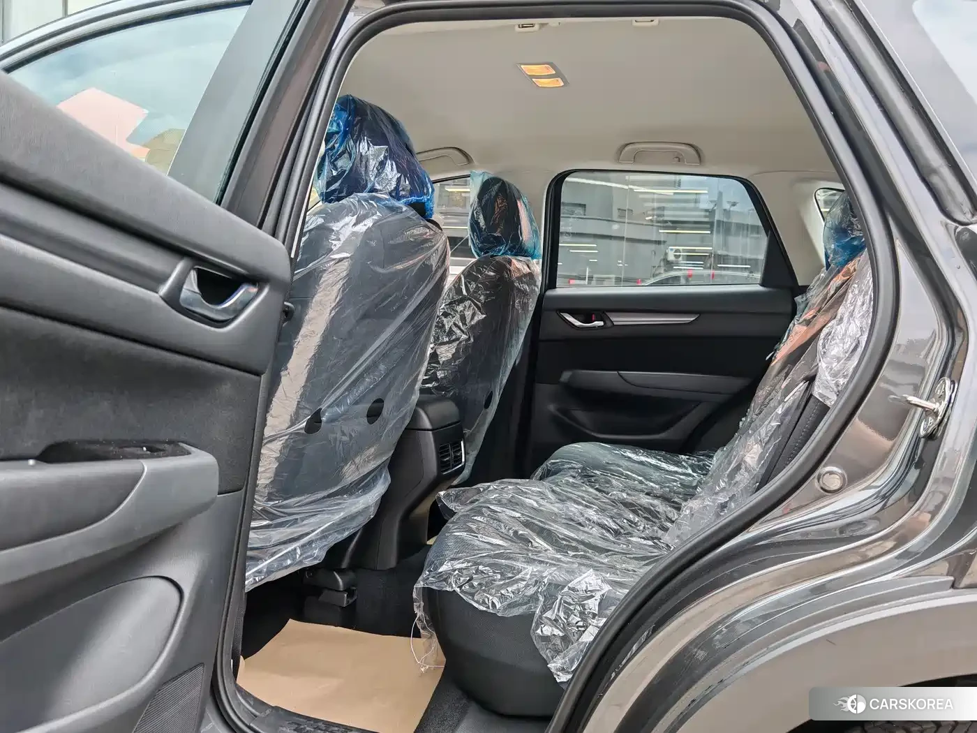 Mazda CX-5 2026 Silver/gray из Китая, фото 3