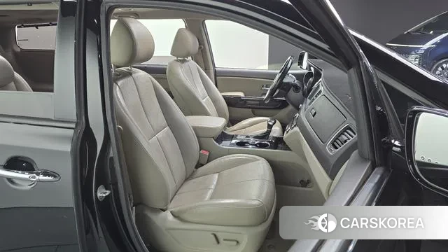 Kia The New Carnival 2018 Черный из Кореи, фото 3