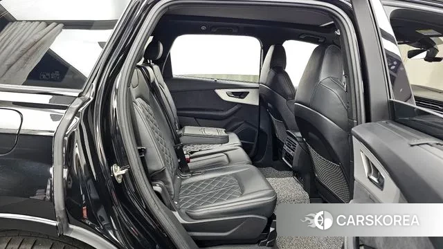 Audi Q7 (4M) 2023 Черный из Кореи, фото 3