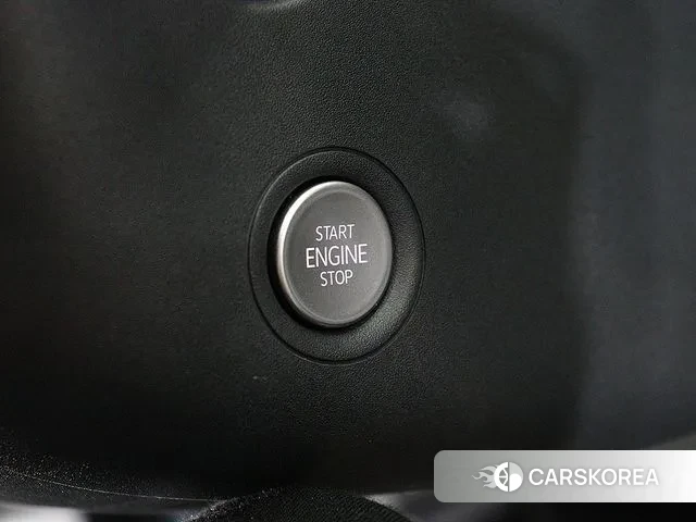 Volkswagen ID.4 2022 Светло-серебряный цвет из Кореи, фото 3