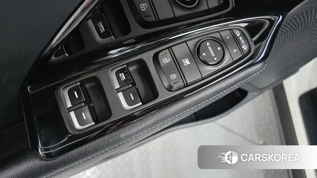 Kia Niro 2018 Белый из Кореи, фото 3