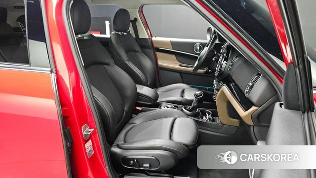 Mini Cooper Countryman 2019 Красный из Кореи, фото 3