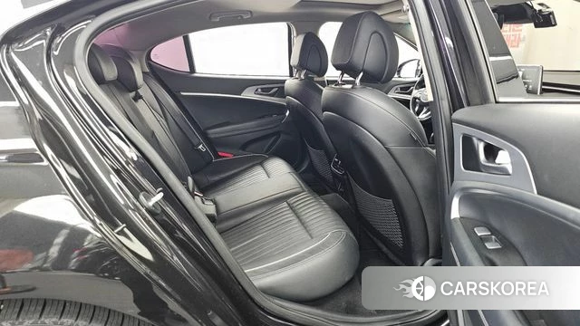 Genesis G70 2019 Черный из Кореи, фото 3