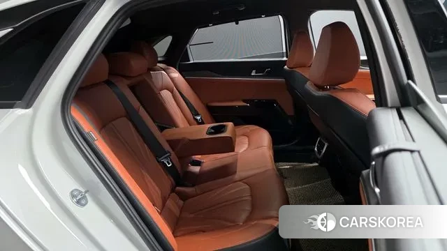 Kia The New K5 3rd generation 2025 Белый из Кореи, фото 3