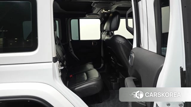 Jeep Wrangler (JL) 2022 Белый из Кореи, фото 3