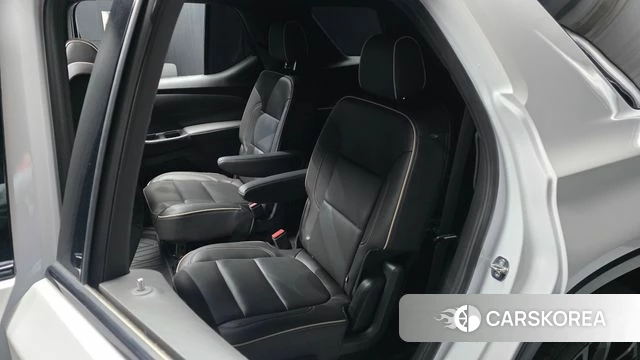 Chevrolet (GM Daewoo) Traverse 2023 Белый из Кореи, фото 3