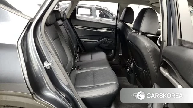 Kia Seltos 2021 Серый из Кореи, фото 3