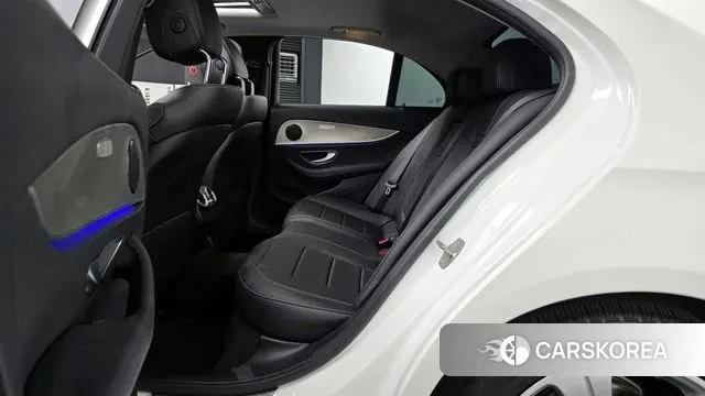 Mercedes-Benz E-Class W213 2018 Белый из Кореи, фото 3