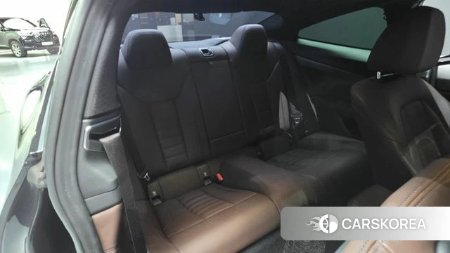 BMW 4 Series (G22) 2022 Черный из Кореи, фото 3