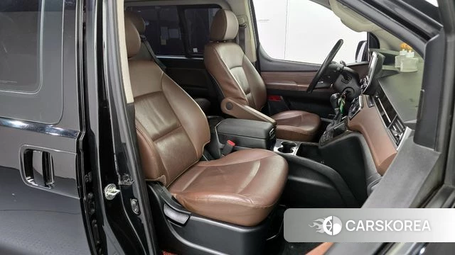 Hyundai The New Grand Starex 2019 Черный двухцветный из Кореи, фото 3