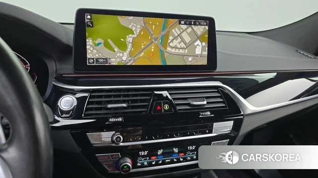 BMW 6 Series GT (G32) 2021 Белый из Кореи, фото 3