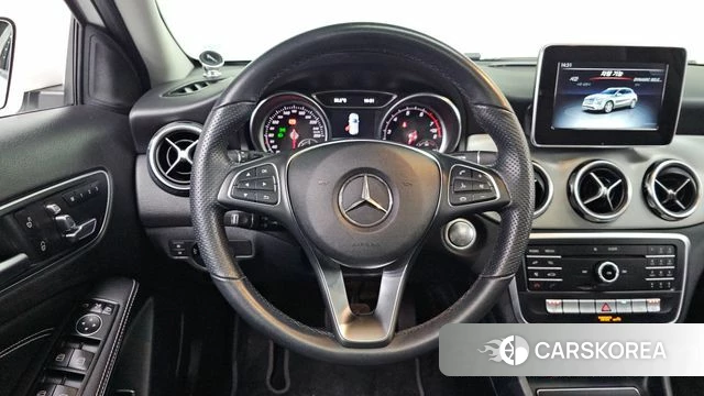 Mercedes-Benz GLA-Class X156 2019 Белый из Кореи, фото 3