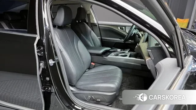 Kia K8 2023 Черный из Кореи, фото 3