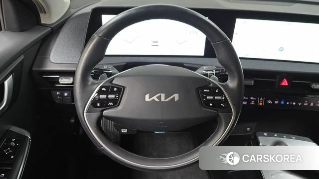 Kia EV6 2023 Жемчужный цвет из Кореи, фото 3