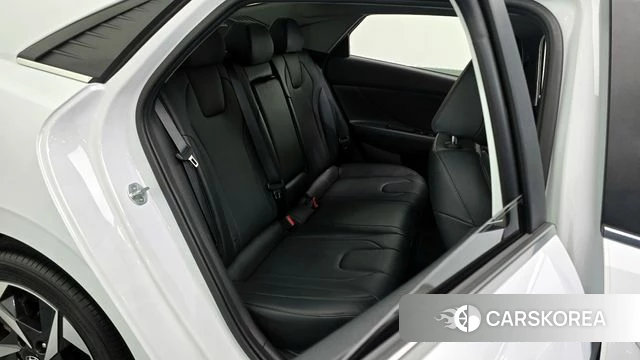 Hyundai Avante (CN7) 2021 Белый из Кореи, фото 3