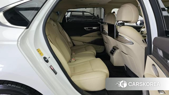 Kia The New K9 2nd generation 2022 Белый из Кореи, фото 3