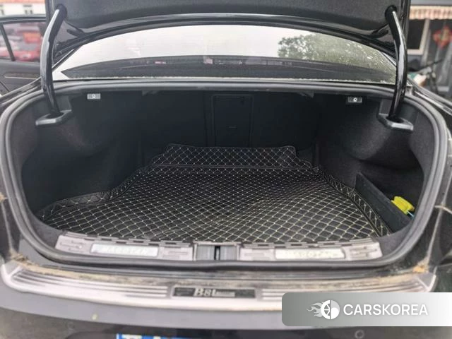 Volkswagen Magotan 2018 Черный из Китая, фото 3