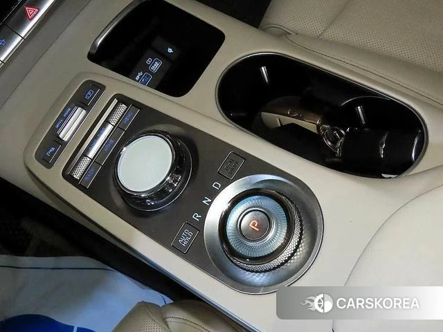 Genesis GV70 2021 Черный из Кореи, фото 3